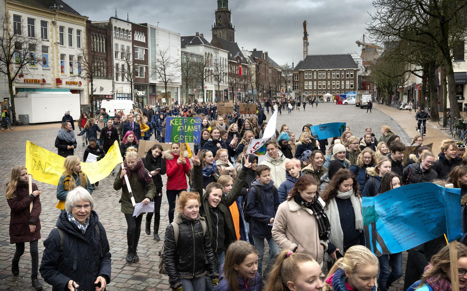 Scholieren Staken Voor Klimaat In De Voorjaarsvakantie Dagblad Van