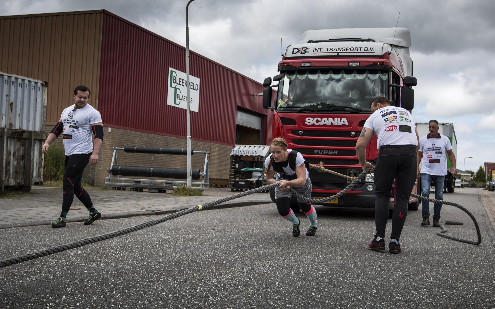 Wordt Elisa Uit Groningen De Sterkste Vrouw Van Nederland Ze