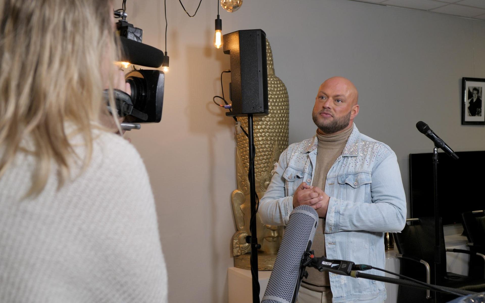 Ren Froger Samantha Steenwijk En Danny De Munk Zijn Onder De Indruk