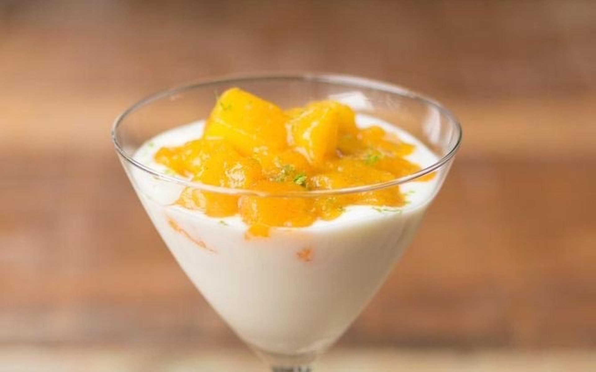 Simpele Mango Fool Met Yoghurt En Kardemom Wat Eten We Vandaag