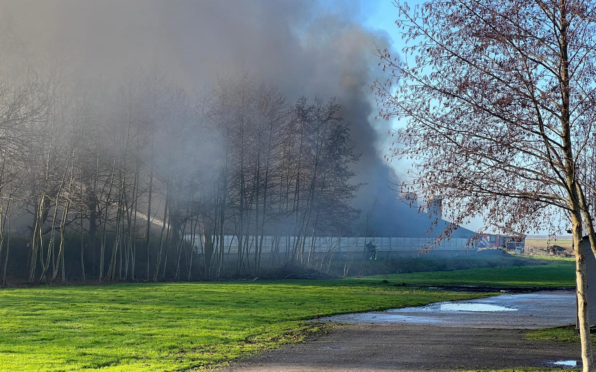 Grote Uitslaande Brand In Agrarische Loods In Follega Tien Jonge