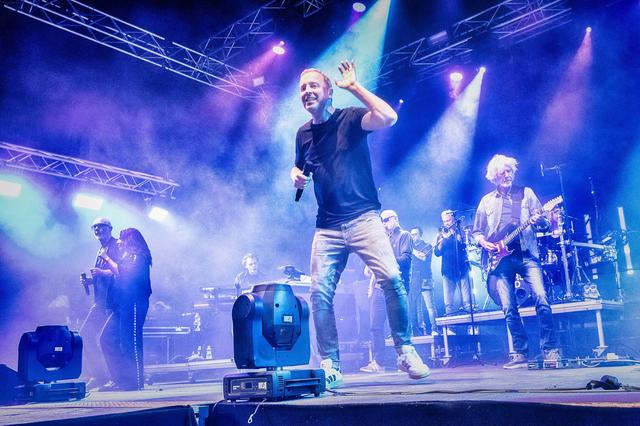 Volle bak voor Edwin Evers Band, The Dirty Daddies en A*Fever op Muziekweekend Pesse. Check hier de