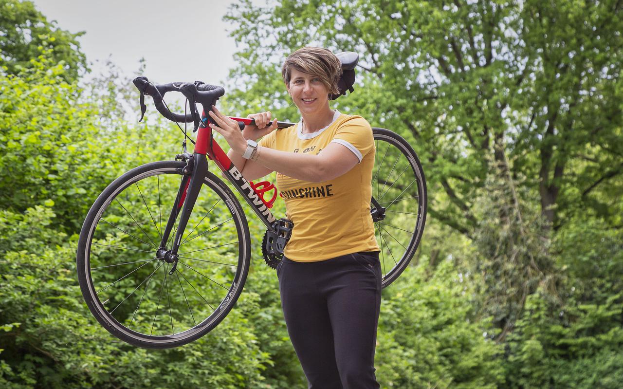 Annet Bolk is herstellende van borstkanker en beoefent diverse sporten. 'Van sport krijg ik veel energie.'