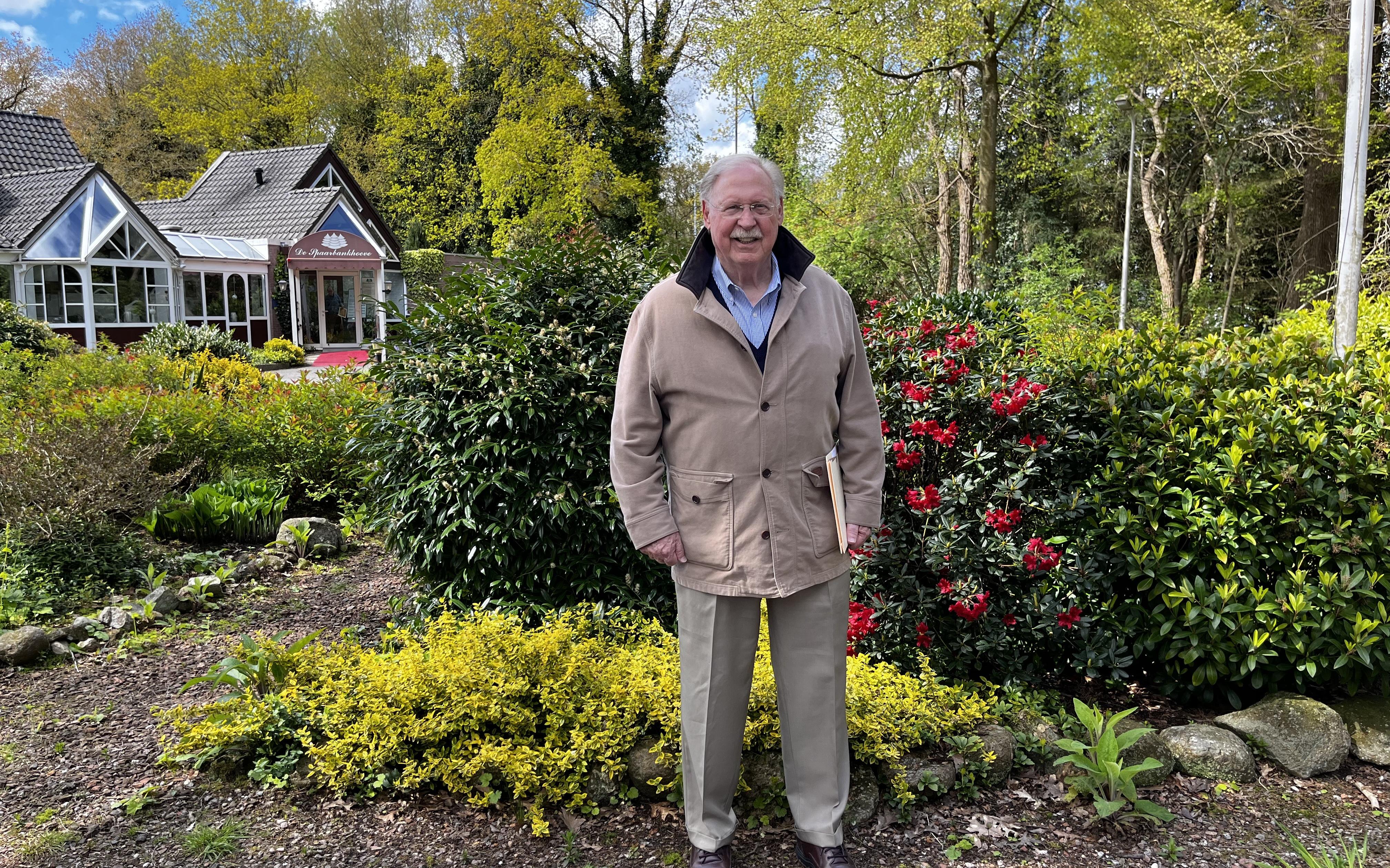 Opa Schultink bouwde kerken in Hoogeveen en Dwingeloo: 'Ik wil dat mijn zoons de familiehistorie ken