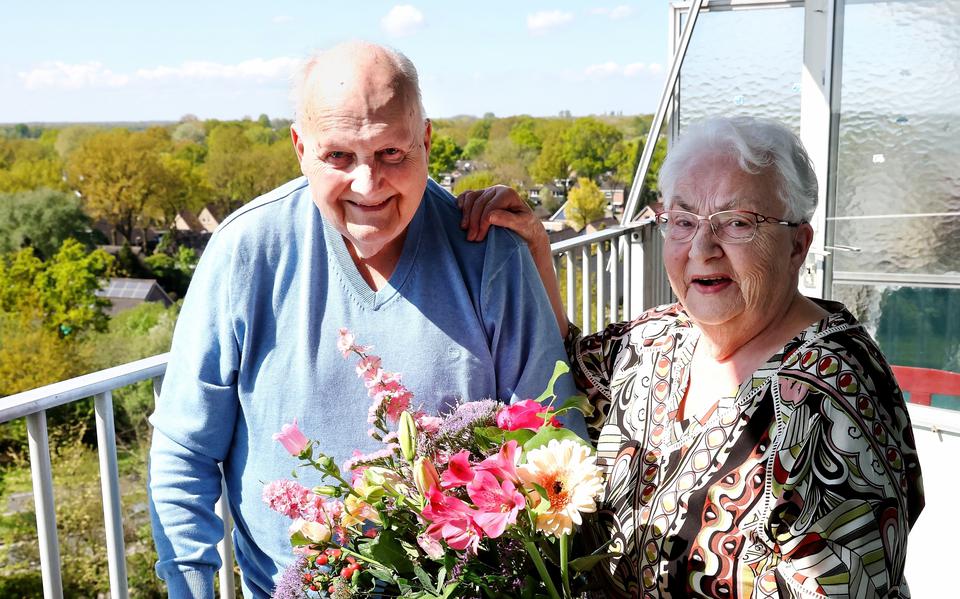 Jan en Bea Jungmann zijn 65 jaar getrouwd. 