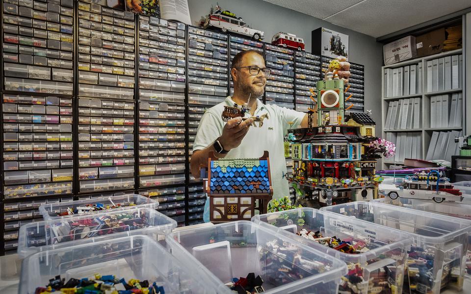 Karel Kip handelt als hobby in LEGO-onderdelen.