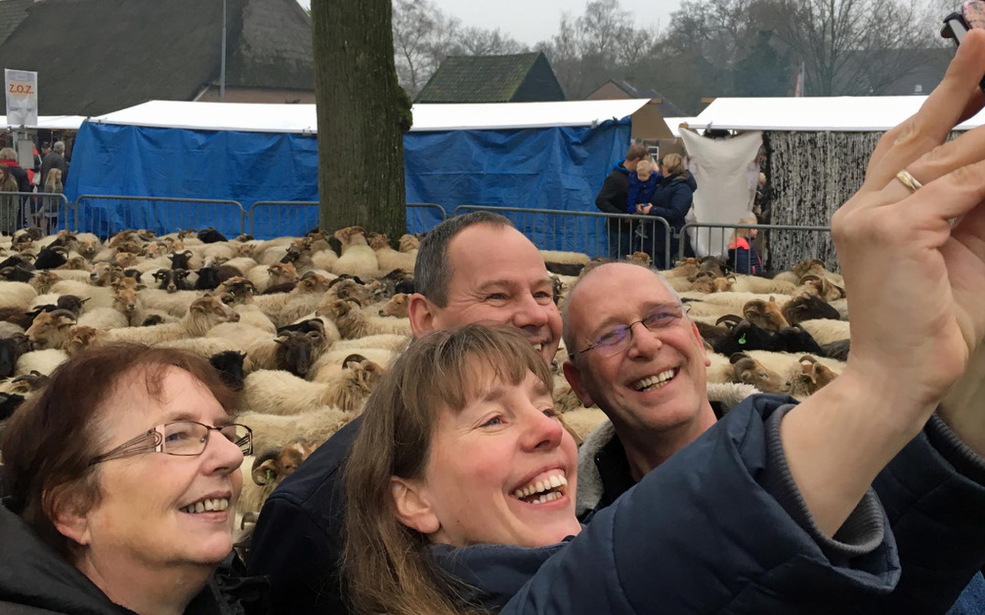 Dickens Brinkfestijn in Havelte kerstmarkt met veel vertier Dagblad