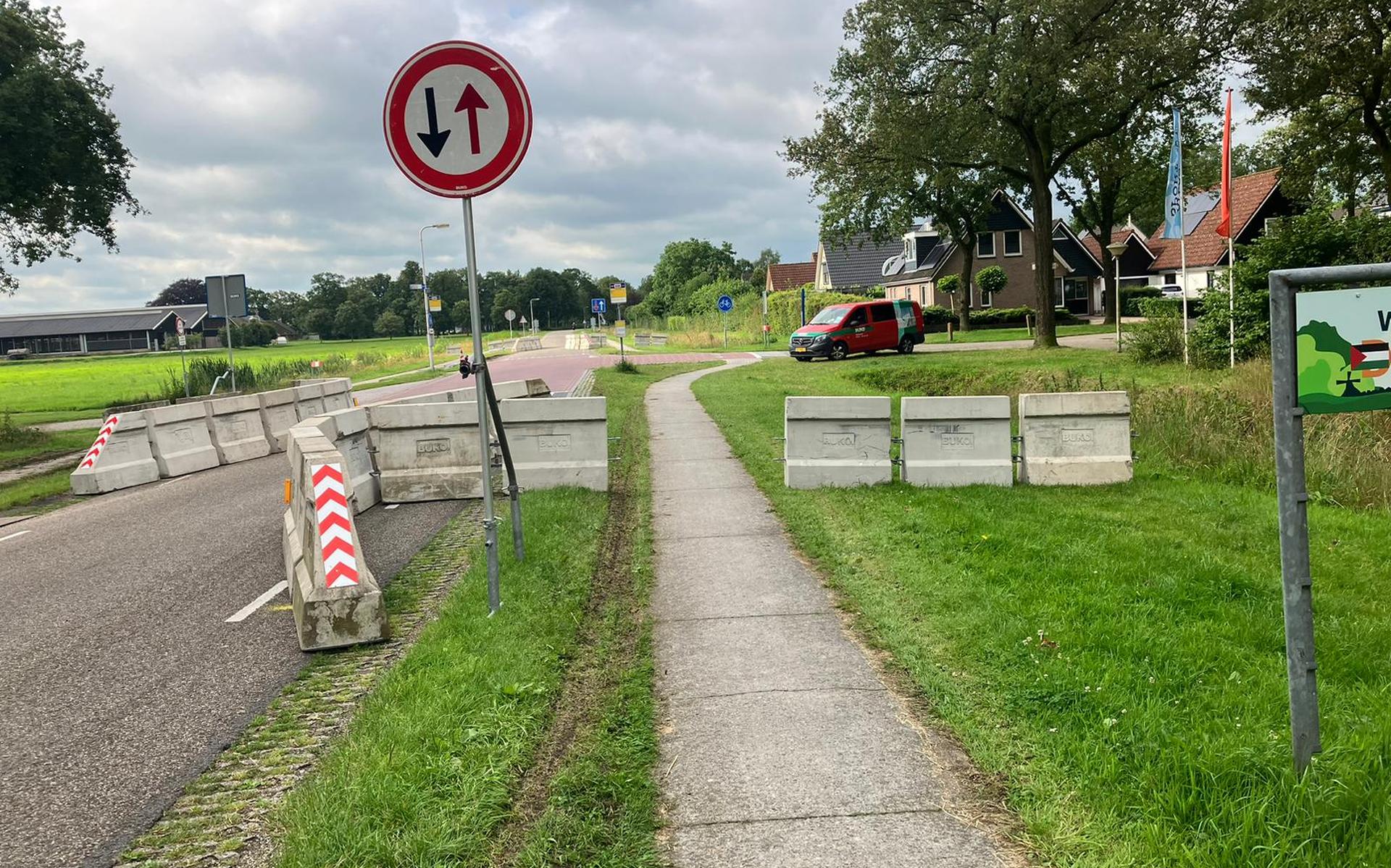 Gemeente De Wolden handelt snel en pakt blokkades bij Slenkenweg in de Wijk aan na klachten
