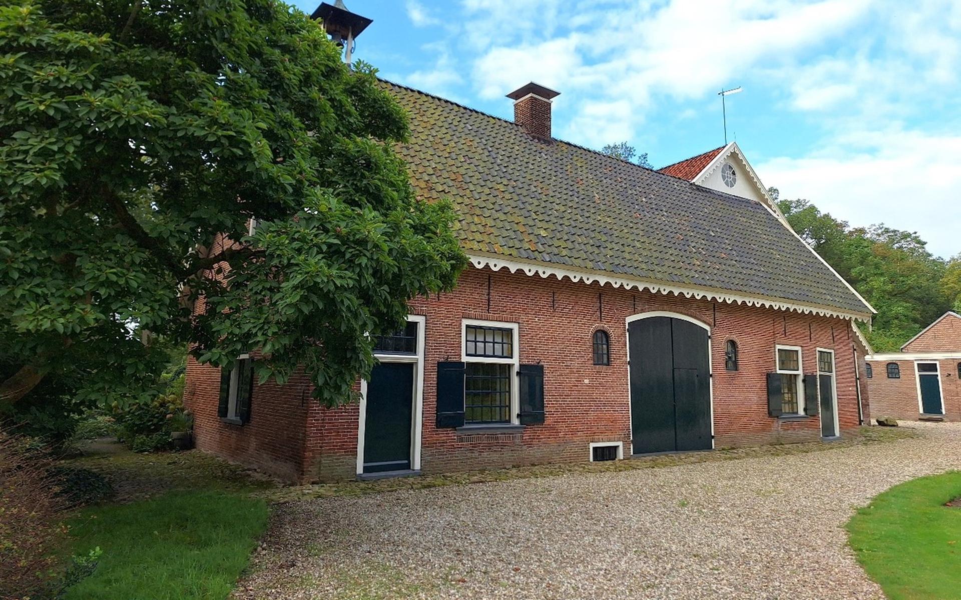 Wonen op Landgoed Oldengaerde in Dwingeloo? Deze woning binnen de gracht van de havezate is toe aan 