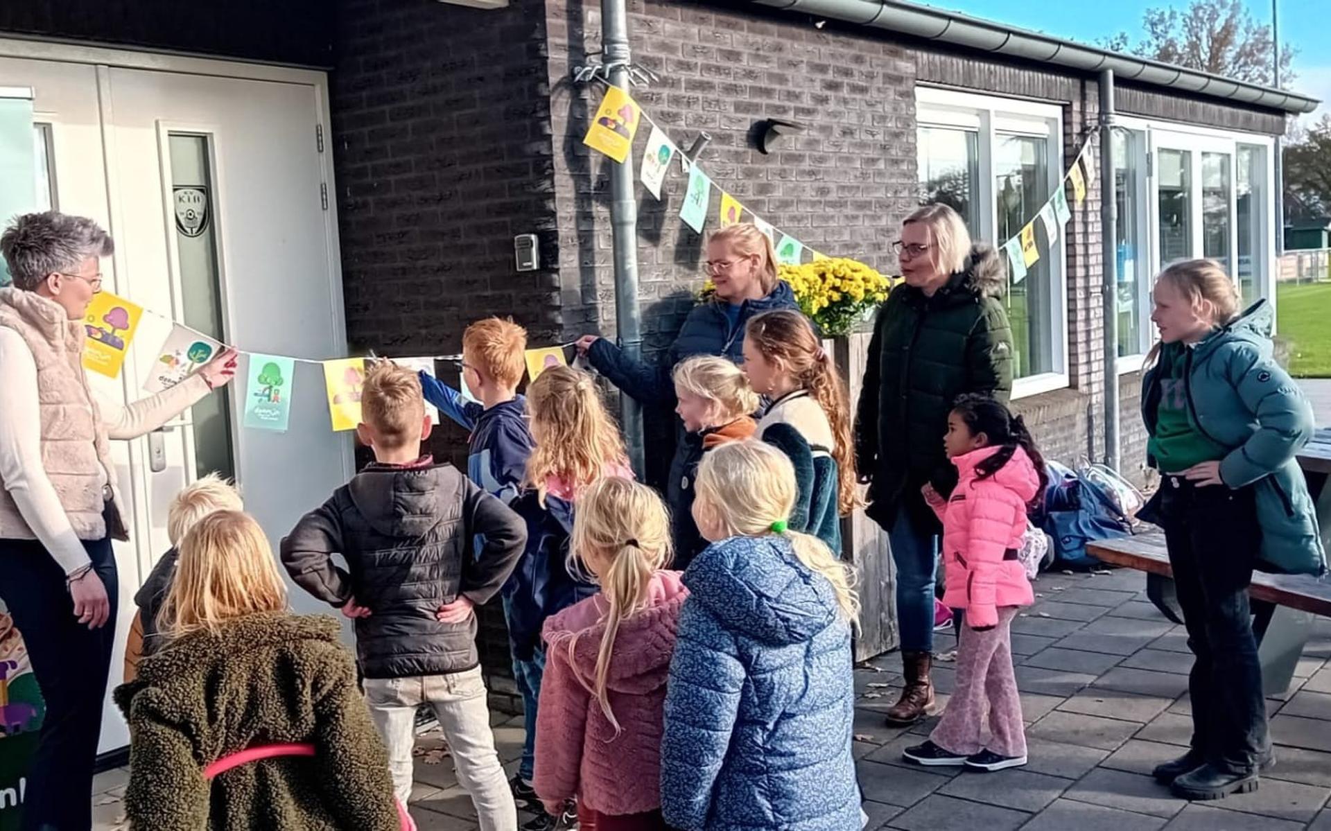Nieuwe bso bij korfbalclub in Koekange geeft kinderen kans om uit te razen na schooltijd