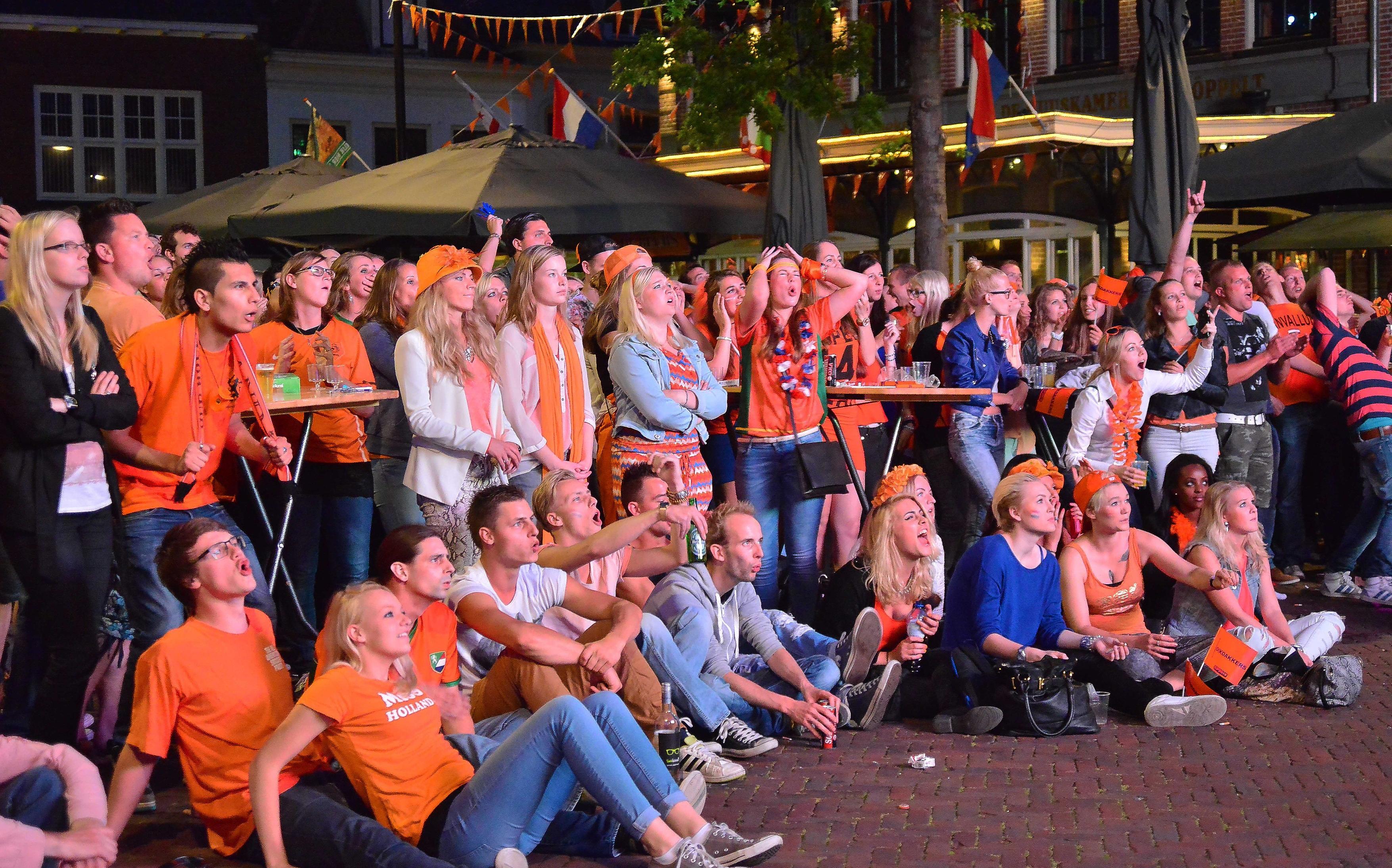 Meppeler cafés en kroegen boycotten het WK in Qatar niet