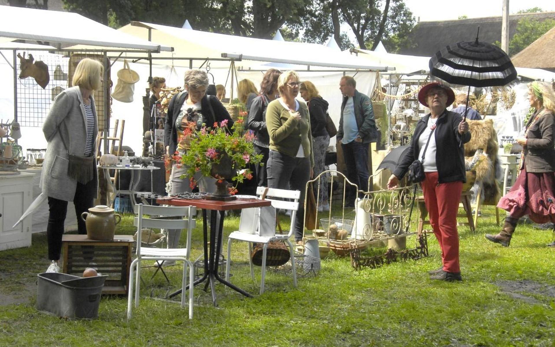 Brink in Orvelte heeft opknapbeurt gehad en is weer geschikt voor markten