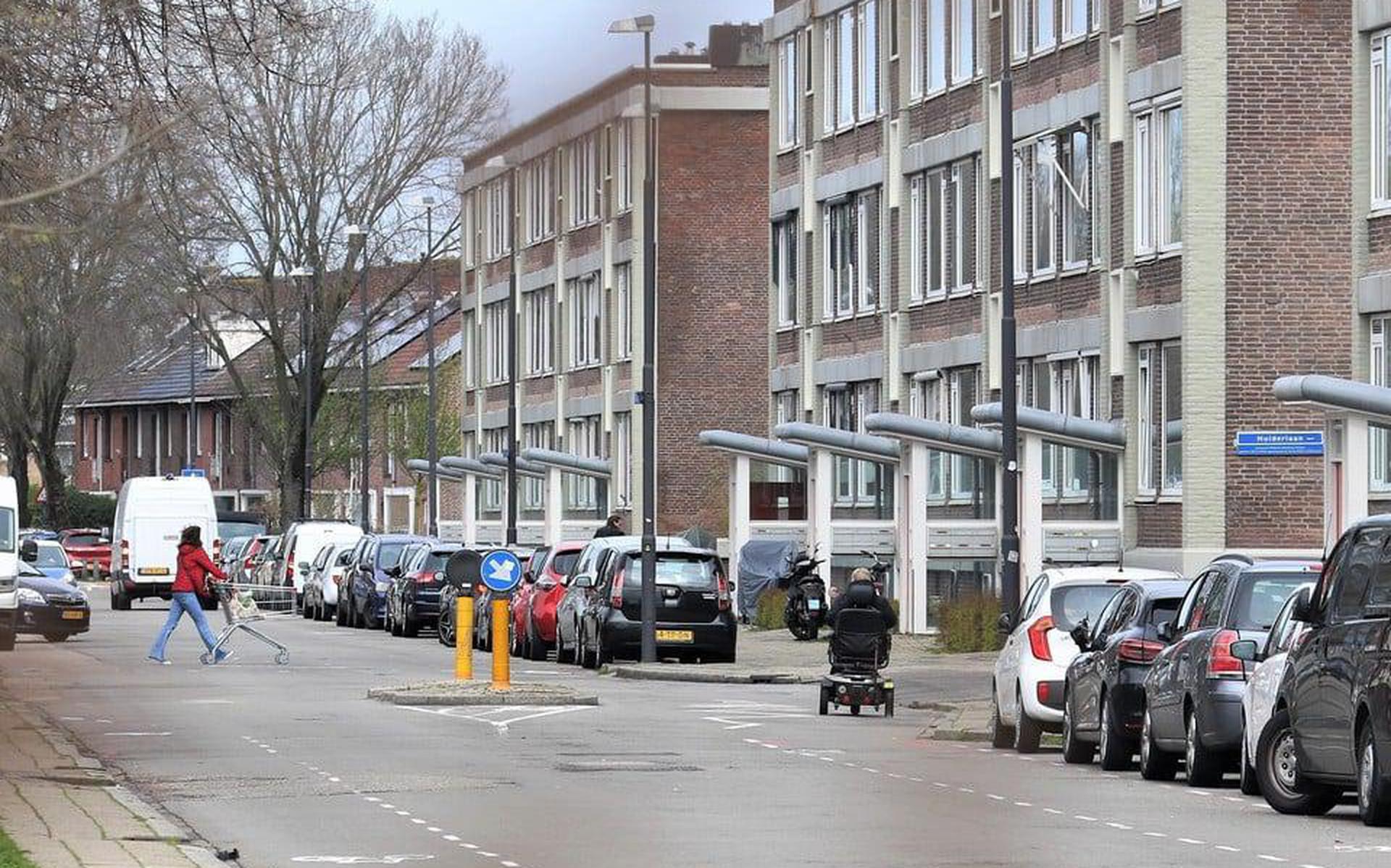 Man Ligt Met Katten Wekenlang Dood In Zijn Woning. 'Buurt Is Ontzettend ...