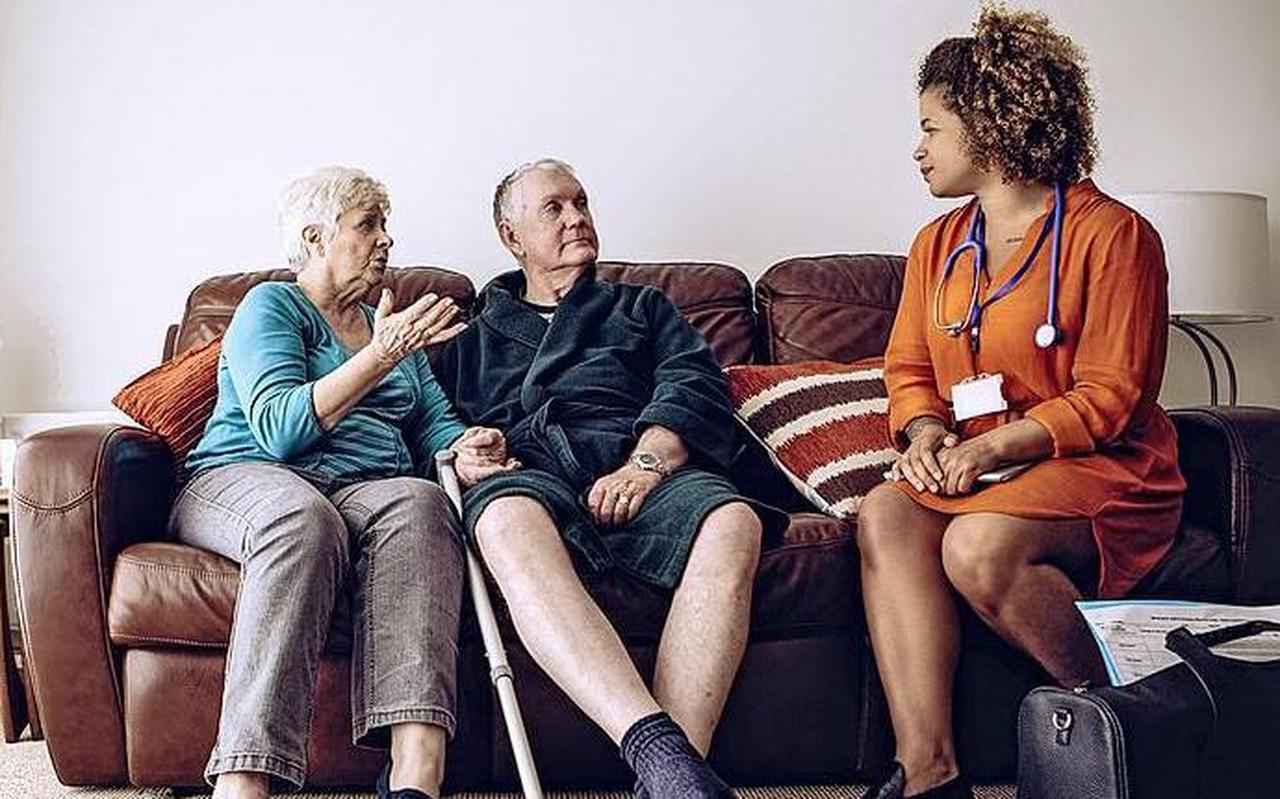 Artsen moeten een ’leefstijlgesprek’ gaan voeren met patiënten. Artsen moeten een ’leefstijlgesprek’ gaan voeren met patiënten.