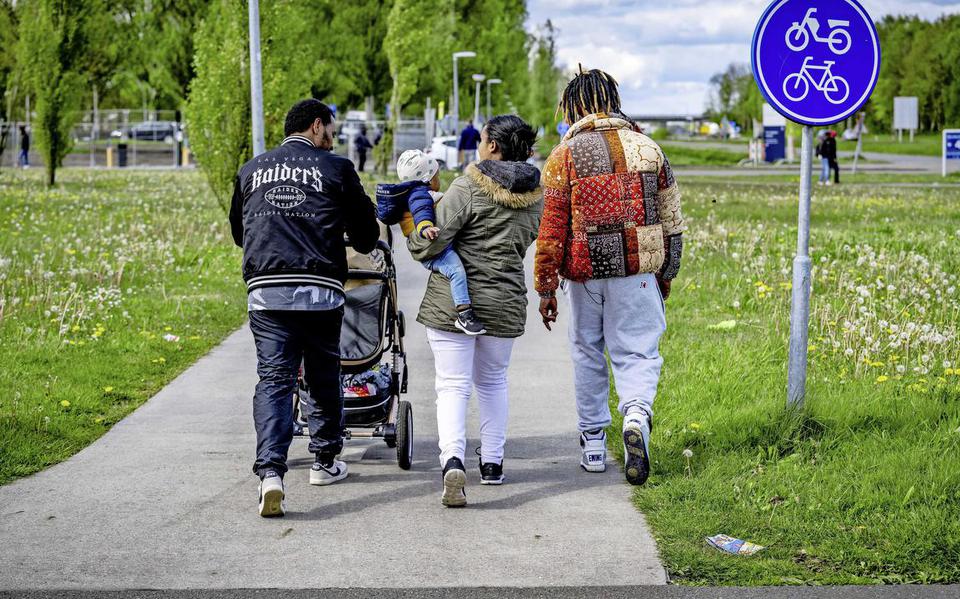 Waarom Is Het Zo Druk Bij AZC Ter Apel? Zijn Er Plotseling Meer ...