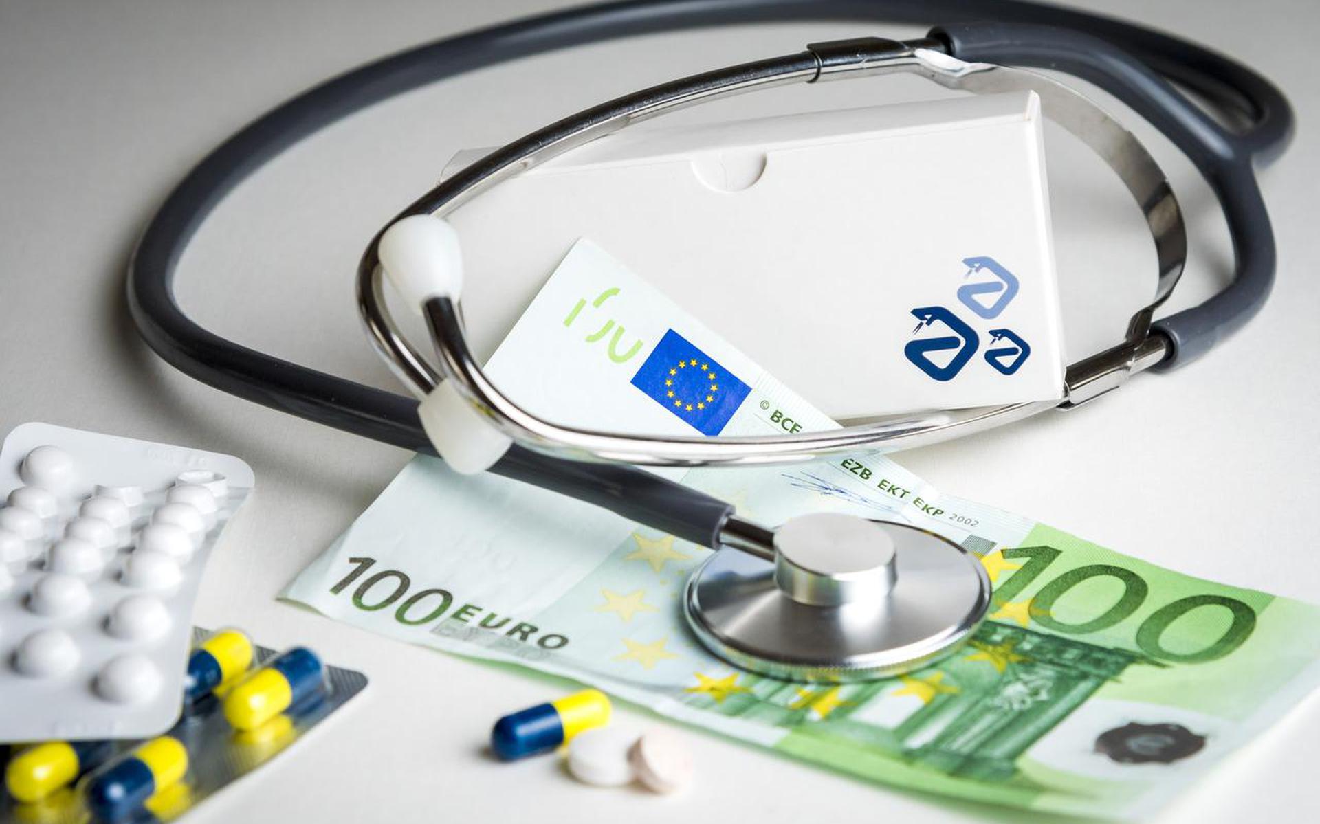 Patiënten zijn straks niet ineens hun hele eigen risico van 385 euro kwijt bij een medisch-specialistische behandeling. 