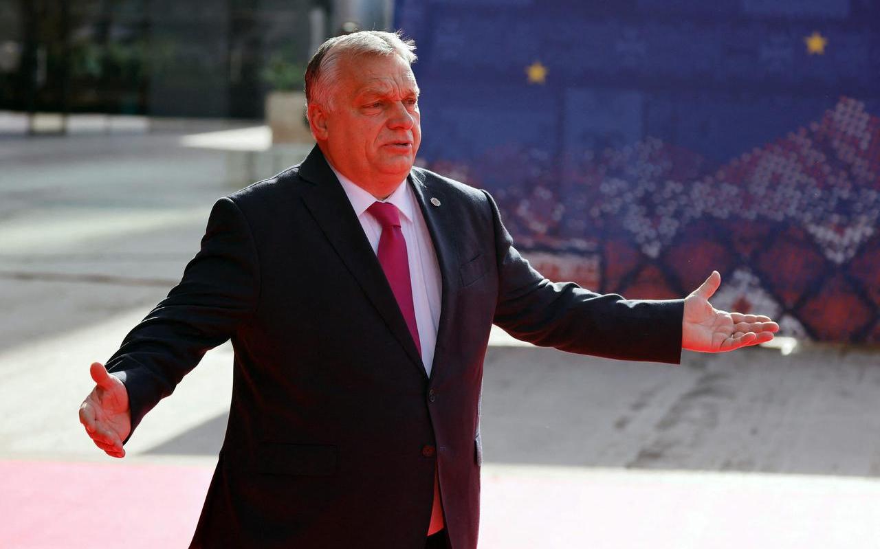 De Hongaarse premier Viktor Orbán probeert zijn zin te krijgen door het ‘gijzelen’ van de Europese Unie. De Hongaarse premier Viktor Orbán probeert zijn zin te krijgen door het ‘gijzelen’ van de Europese Unie.