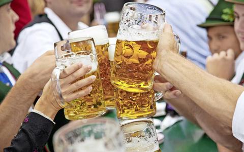 Grote zorgen Duitse bierbrouwers over gastekort: ’Prijsverhogingen onvermijdelijk’