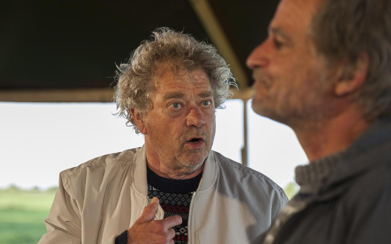 Joop Wittermans en Marcel Faber in ‘Koning van het Grasland’ van Toneelgroep Jan Vos.  Foto Daphne van de Velde