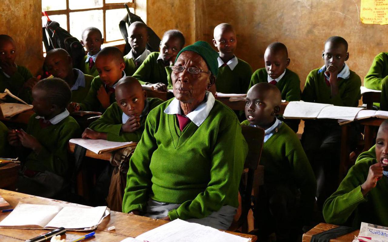 Het is nooit te laat om te leren, weet de 94-jarige Gogo.