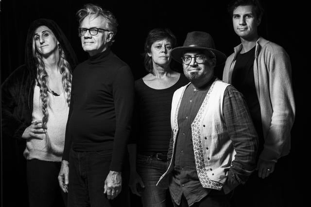 Anne (63) en Welmoed (55) uit Groningen presenteren Desolaas-album in Vera