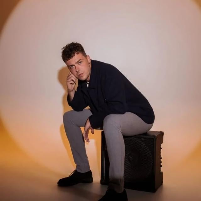 Songwriter Ruben van Hemmen (33) uit Groningen werkt met Hannah Mae en BLØF