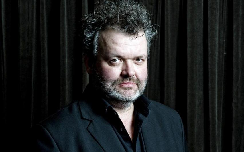 Daniël Lohues stopt even met theater en gaat elektrisch - Dagblad van ...