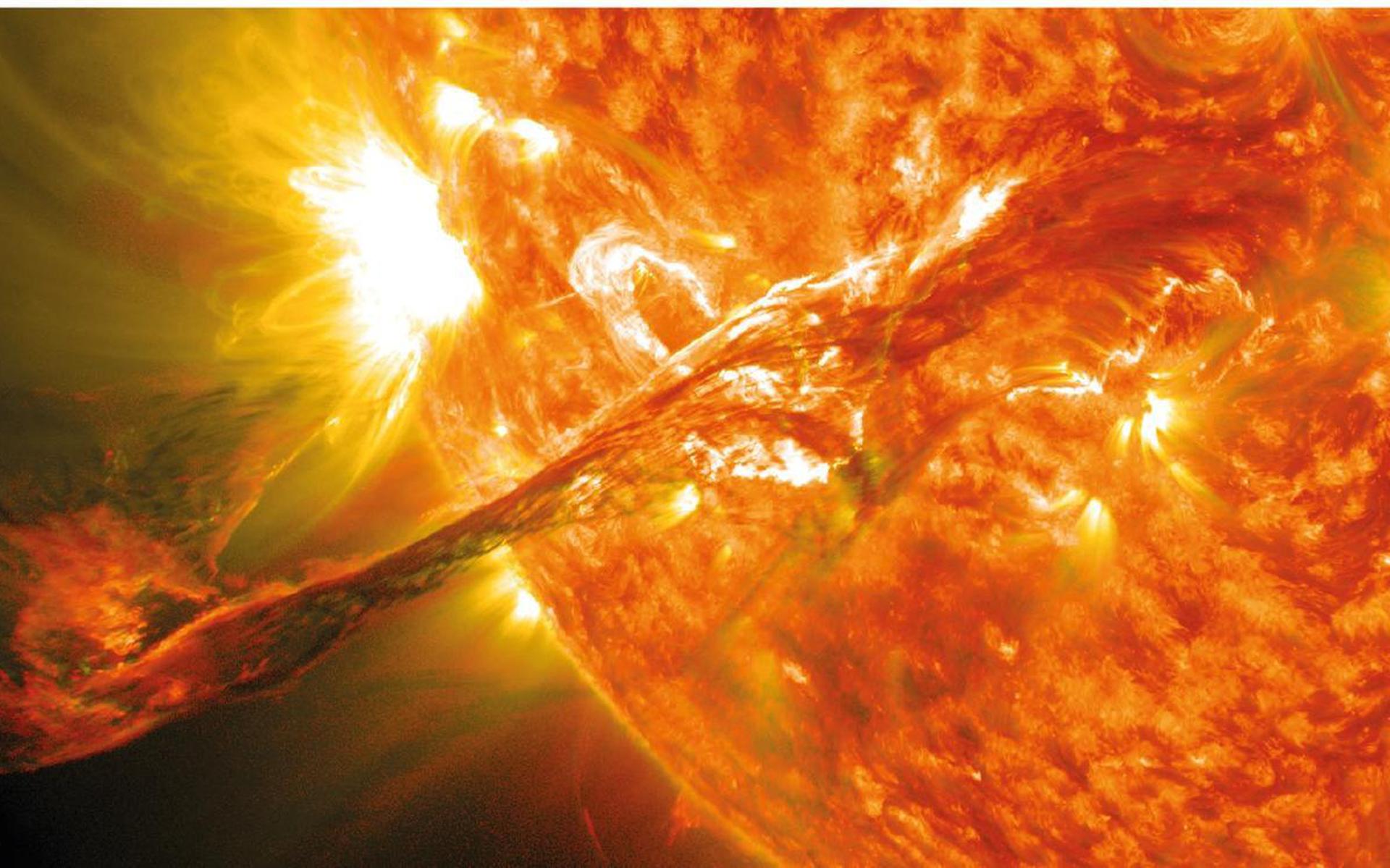 Foto van een zonnevlam genomen door NASA's ruimtesonde Solar Dynamics Observatory op 31 augustus 2012. Foto: NASA Goddard Space Flight Center