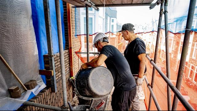Bouwbedrijf Blomberg in Smilde na ruim 100 jaar failliet. Aangeslagen directeur Johan Blomberg (58):