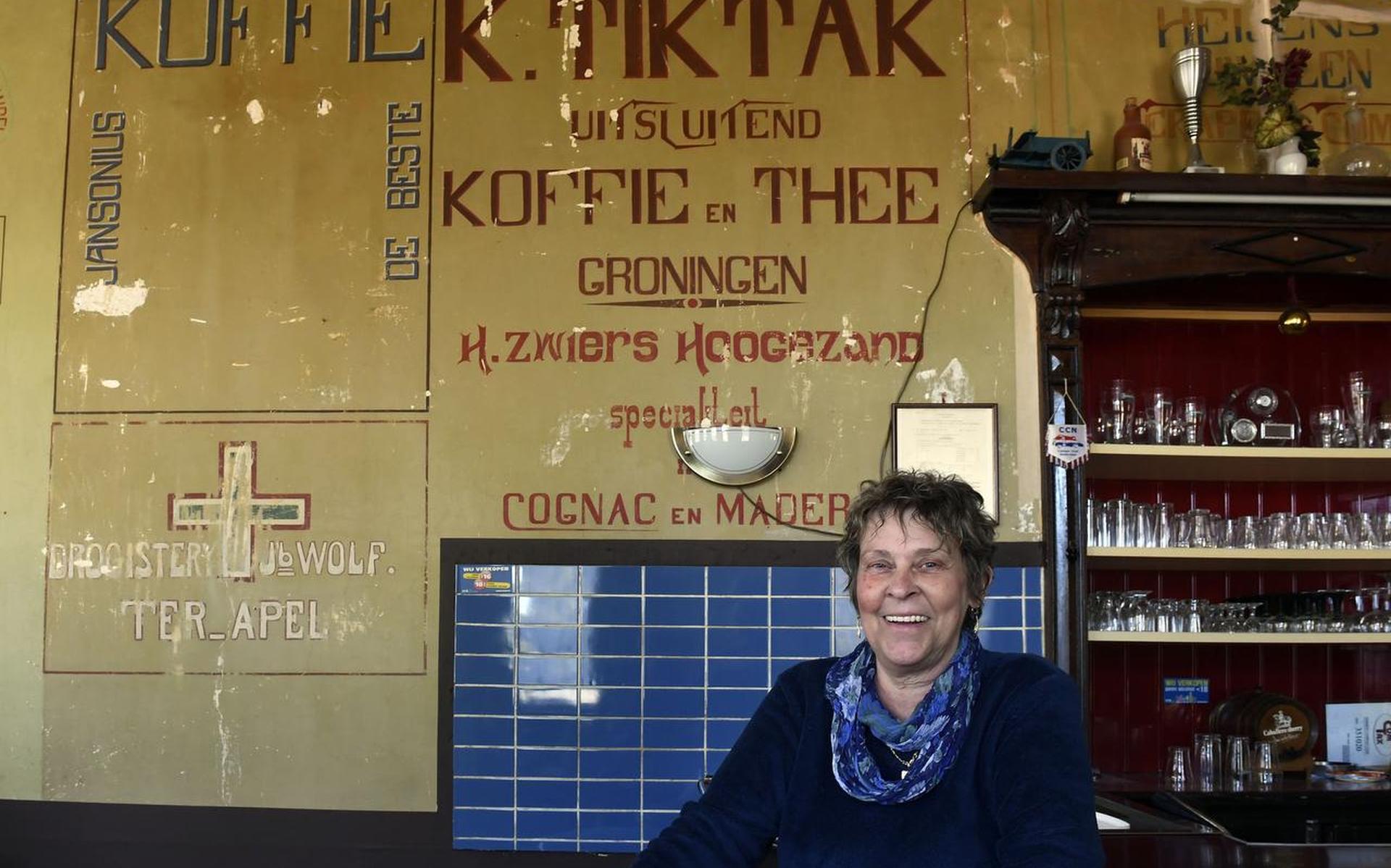 Afscheid café Roswinkel valt zwaar: ‘Ik zat soms te schreien achter de tap’