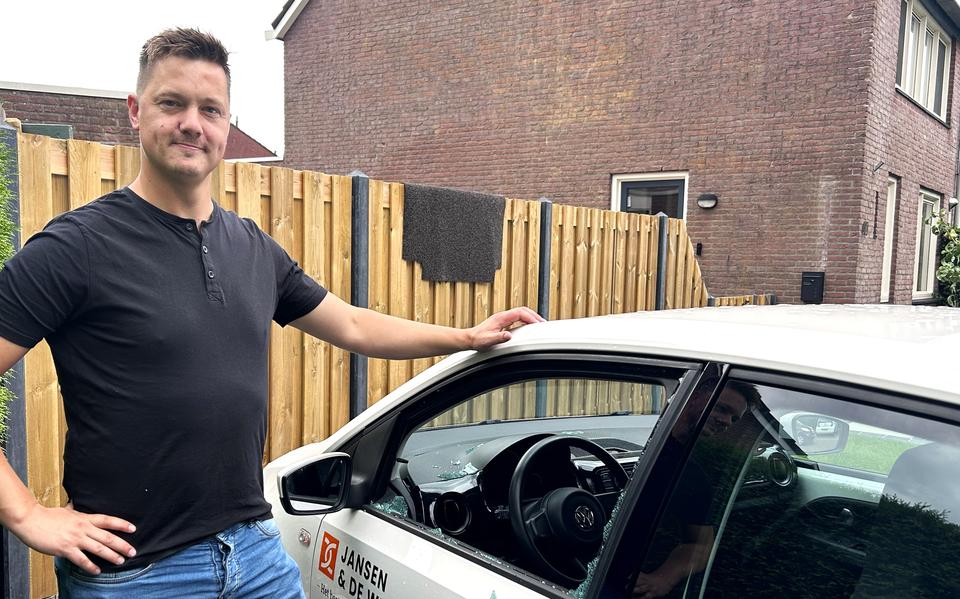 Bij Thomas Mirck uit Assen is in de nacht van zaterdag op zondag de autoruit ingeslagen. Zijn navigatiesysteem is weg.