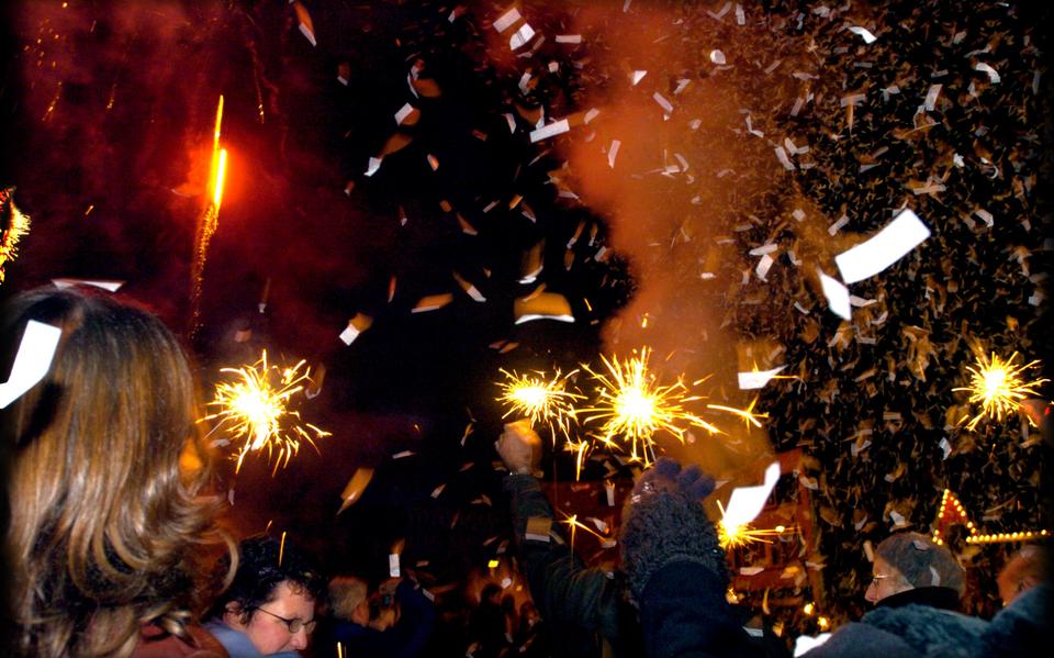 Een confettikanon, op de foto tijdens oud en nieuw, is ontploft op het Boerenrock Festival.