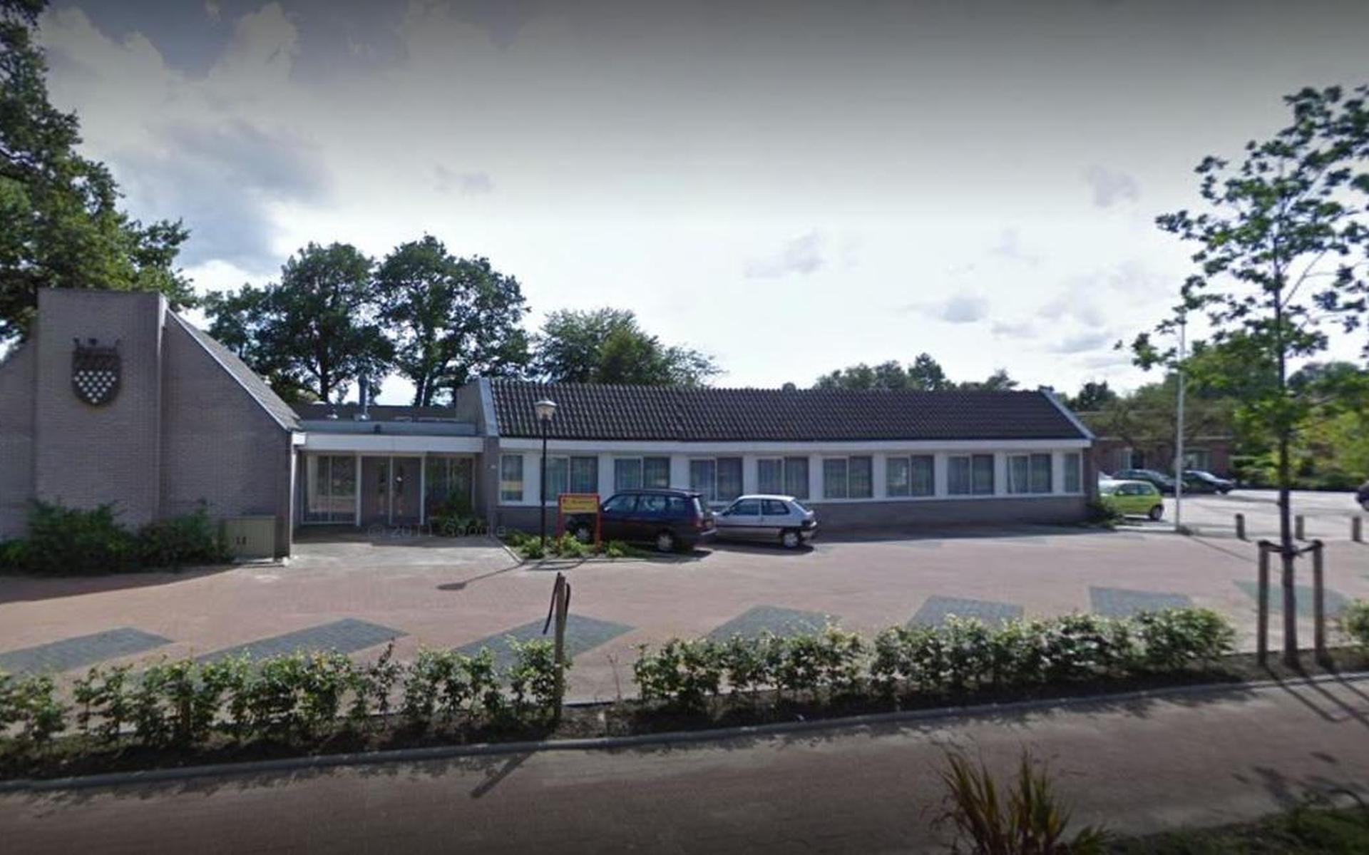 Per 1 juli wordt het voormalige gemeentehuis van gemeente De Wijk dorpshuis De Havezate. Foto DvhN/Google Maps