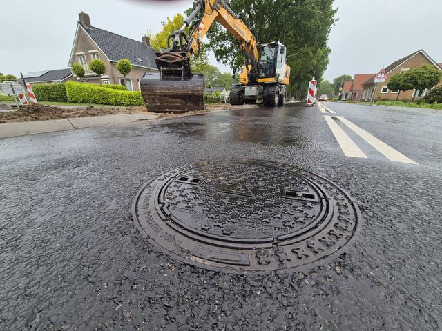 Aan de Europaweg in Nieuw-Schoonebeek zit al weken een luchtje: ‘Heb lopen kokhalzen’