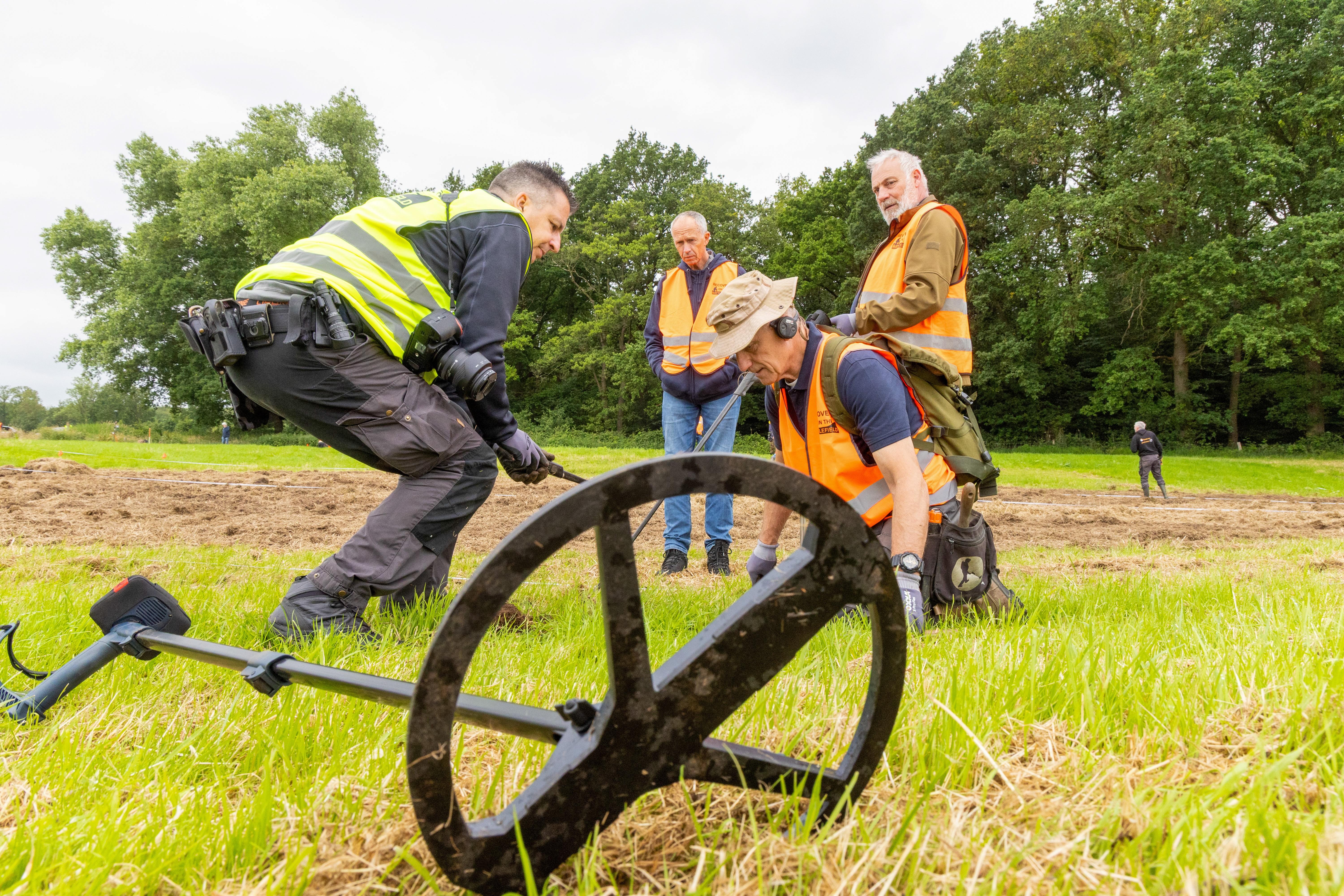 Onderzoek Slag bij Ane bij Coevorden levert ruim 1100 vondsten op: ‘Tussen de 10 en 20 voorwerpen mo