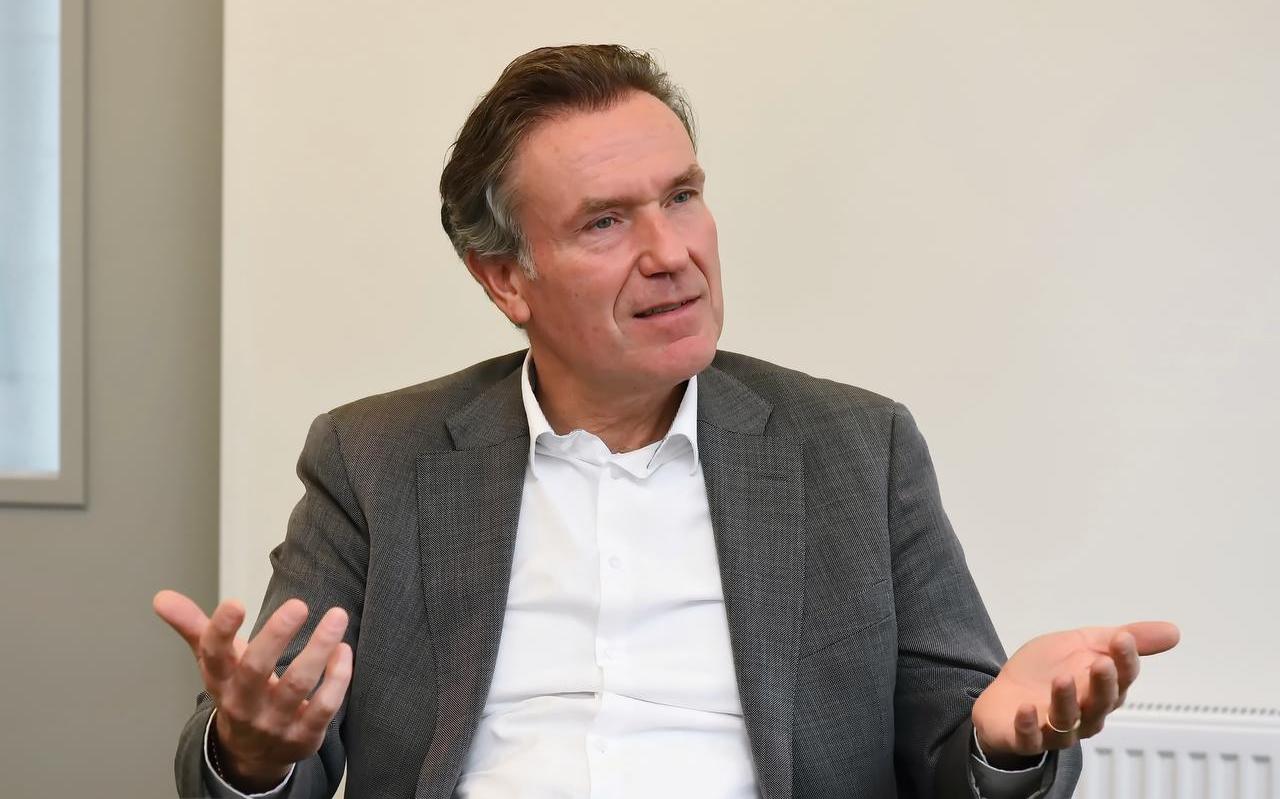 Erwin Duits: ‘Bij verdenking van corona gaan beschermingsmiddelen aan.’ Erwin Duits: ‘Bij verdenking van corona gaan beschermingsmiddelen aan.’