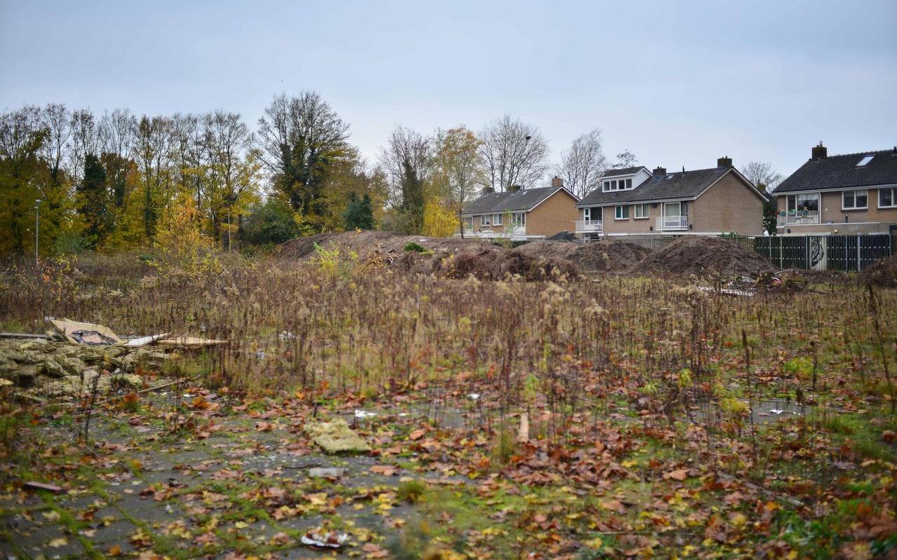 De locatie waar de nieuwbouwwoningen komen. De locatie waar de nieuwbouwwoningen komen.