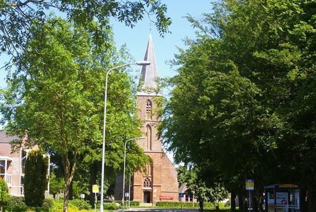 Lezing in de Beiler Stefanuskerk. Hans van Koningsbrugge geeft visie over de oorlog in Oekraïne