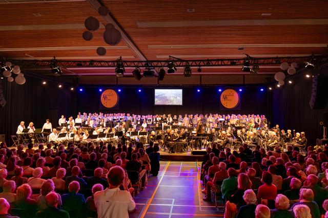 Borker Proms voldoet aan verwachtingen. Publiek geniet van muzikale show