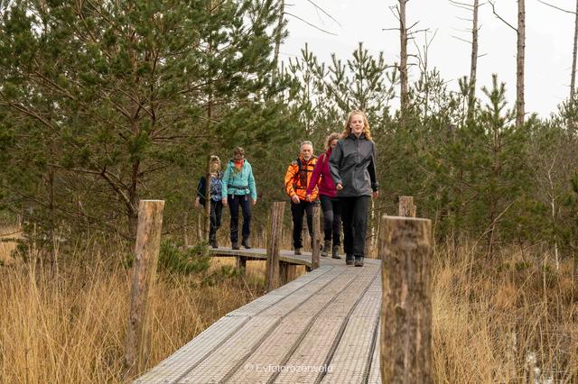 Taribush introduceert sportieve uitdaging. 'Ronde Dwingelderveld wandelen is voor veel mensen een mo