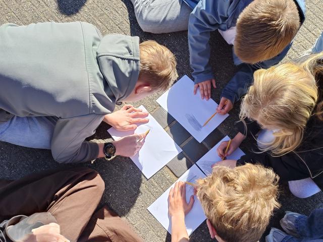 Leerlingen IKC G.A. de Ridderschool in Beilen duiken in de lokale geschiedenis van de Tweede Wereldo