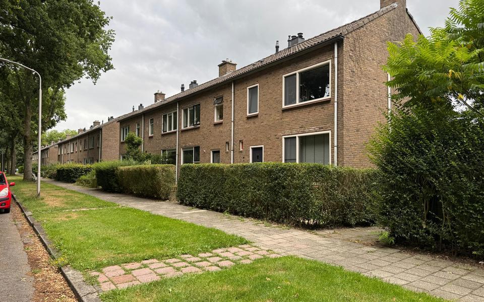 De man werd op 20 januari gevonden in een woning aan het Zuidenveld in Assen. 