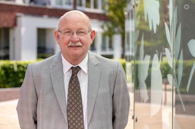 Burgemeester Klaas Smid (65) van gemeente Noordenveld kondigt vertrek aan