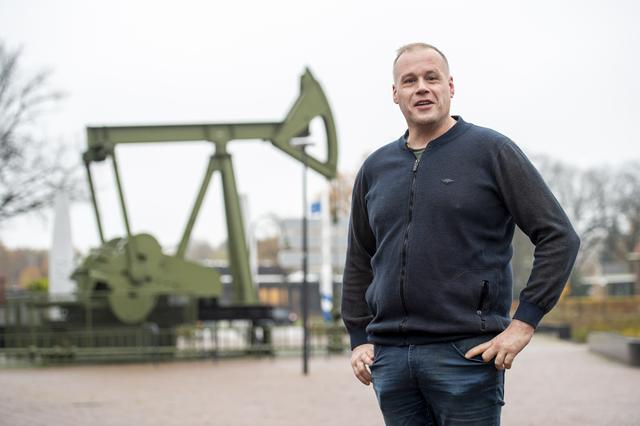 Arjan (52) wil een Drentse jaknikker uit Indonesië halen. ‘Als kleuter spijbelde ik om bij ze te kij