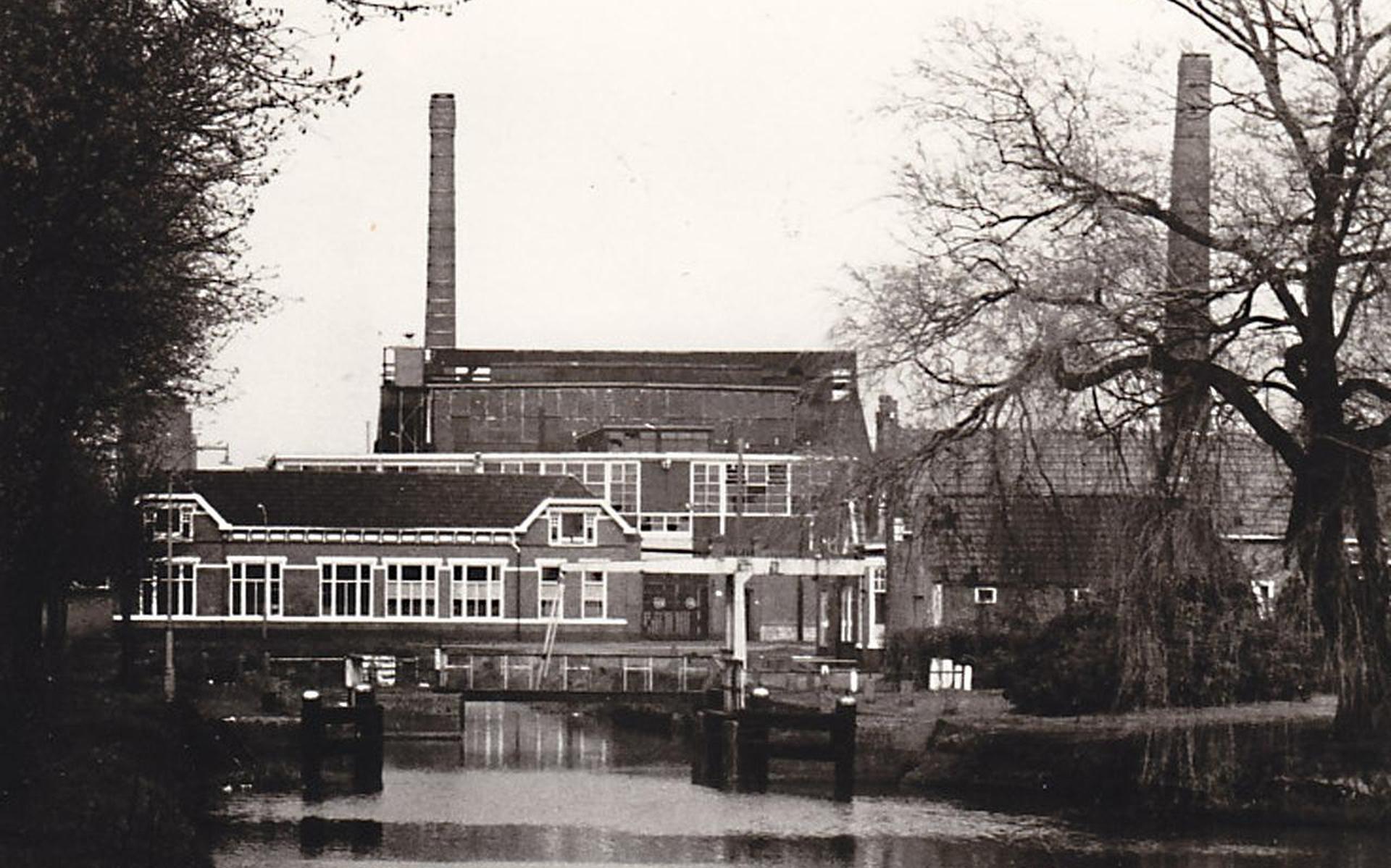 Historische vereniging Nieuw-Buinen/Buinerveen zit vier weken na brand in zak en as