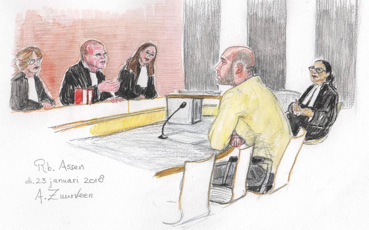 Rechtbank: Vrouw uit Emmen meegesleept, mishandeld en verkracht in akkerveld Klijndijk