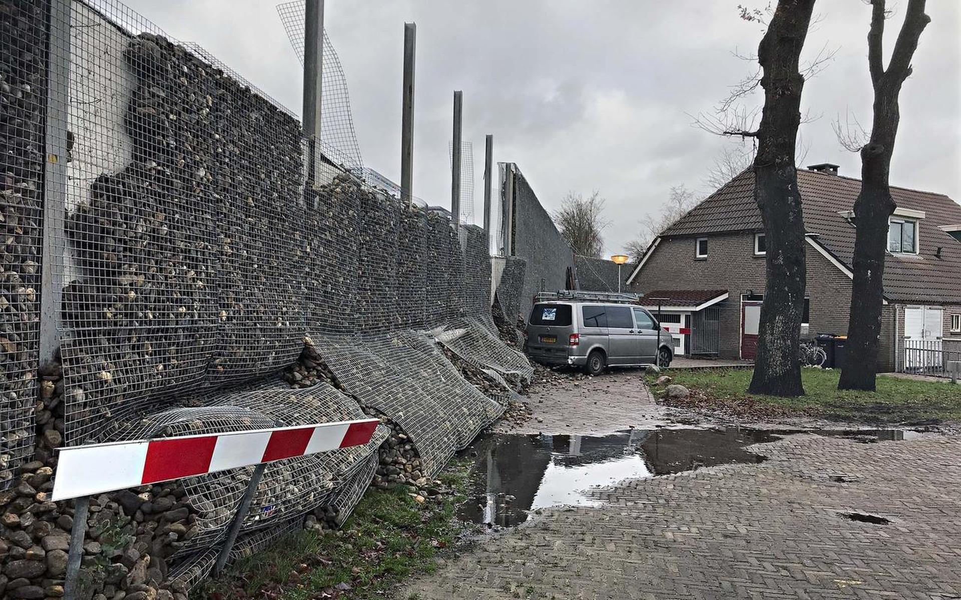 Het gapende gat bij Spier blijft voorlopig gapen; deadline herbouw geluidswal opnieuw niet gehaald -
