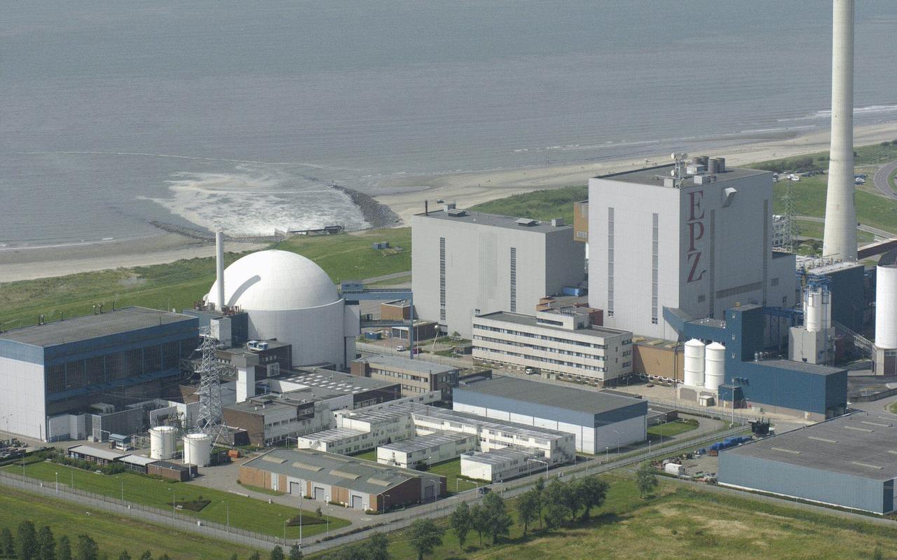 De enige kerncentrale die Nederland heeft staat in Borssele. De centrale wordt in 2033 gesloopt. De enige kerncentrale die Nederland heeft staat in Borssele. De centrale wordt in 2033 gesloopt.