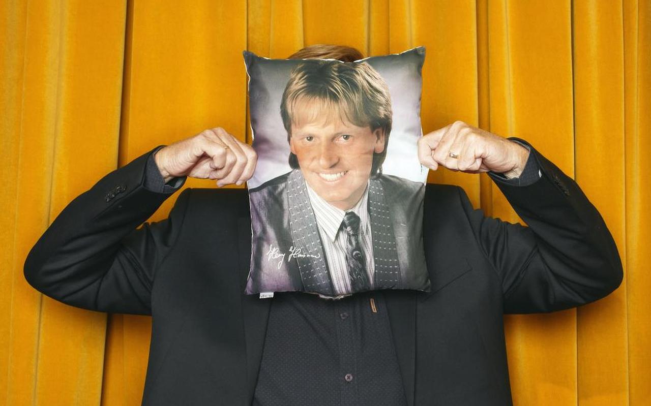 Henny Huisman: ,,Presenteren is altijd een hobby voor me geweest, nooit werk.'' Foto: Daniël Cohen Henny Huisman: ,,Presenteren is altijd een hobby voor me geweest, nooit werk.'' Foto: Daniël Cohen