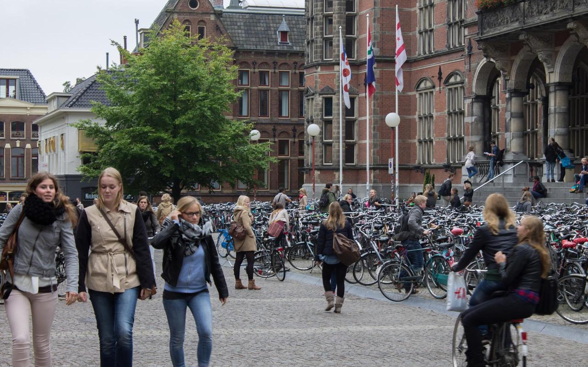 Het academiegebouw van de Rijksuniversiteit Groningen aan de Broerstraat. Foto: DvhN/Sterre Hurkens